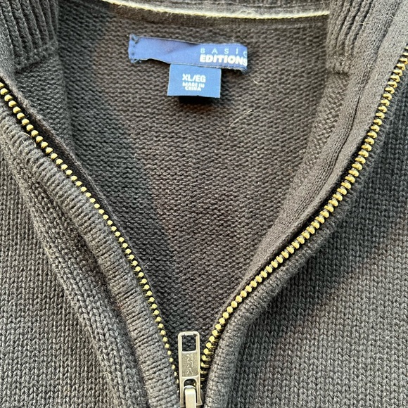 Basic Edition black sweater with dark and light gray stripes. Turtleneck zipper - Picture 6 of 7